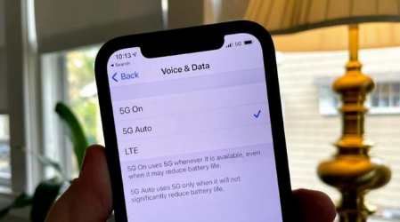 巴彦苹果手机维修分享iPhone 12如何打开或关闭5G网络 